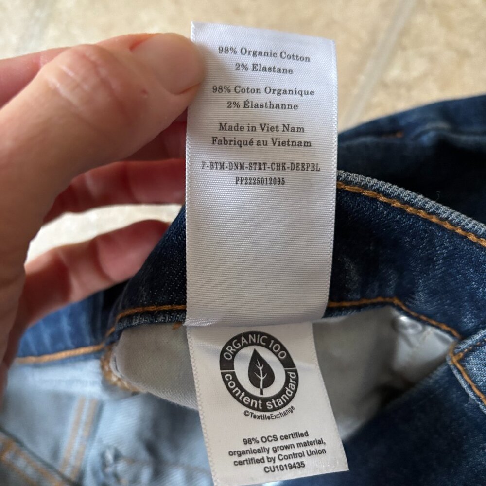 Everlane The Original Cheeky Jean - size 24, Indigo Rinse - Picture 11 of 11